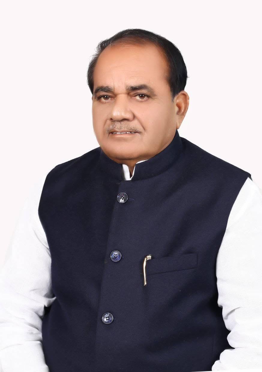 Munindra Shukla 
